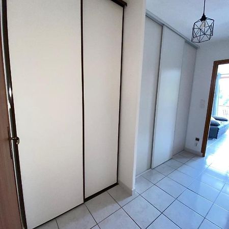 Appartement Situe A Cote Du Lac De Serre Poncon Сен-Совёр Экстерьер фото